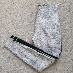 Lulu high waisted mesh side leggings